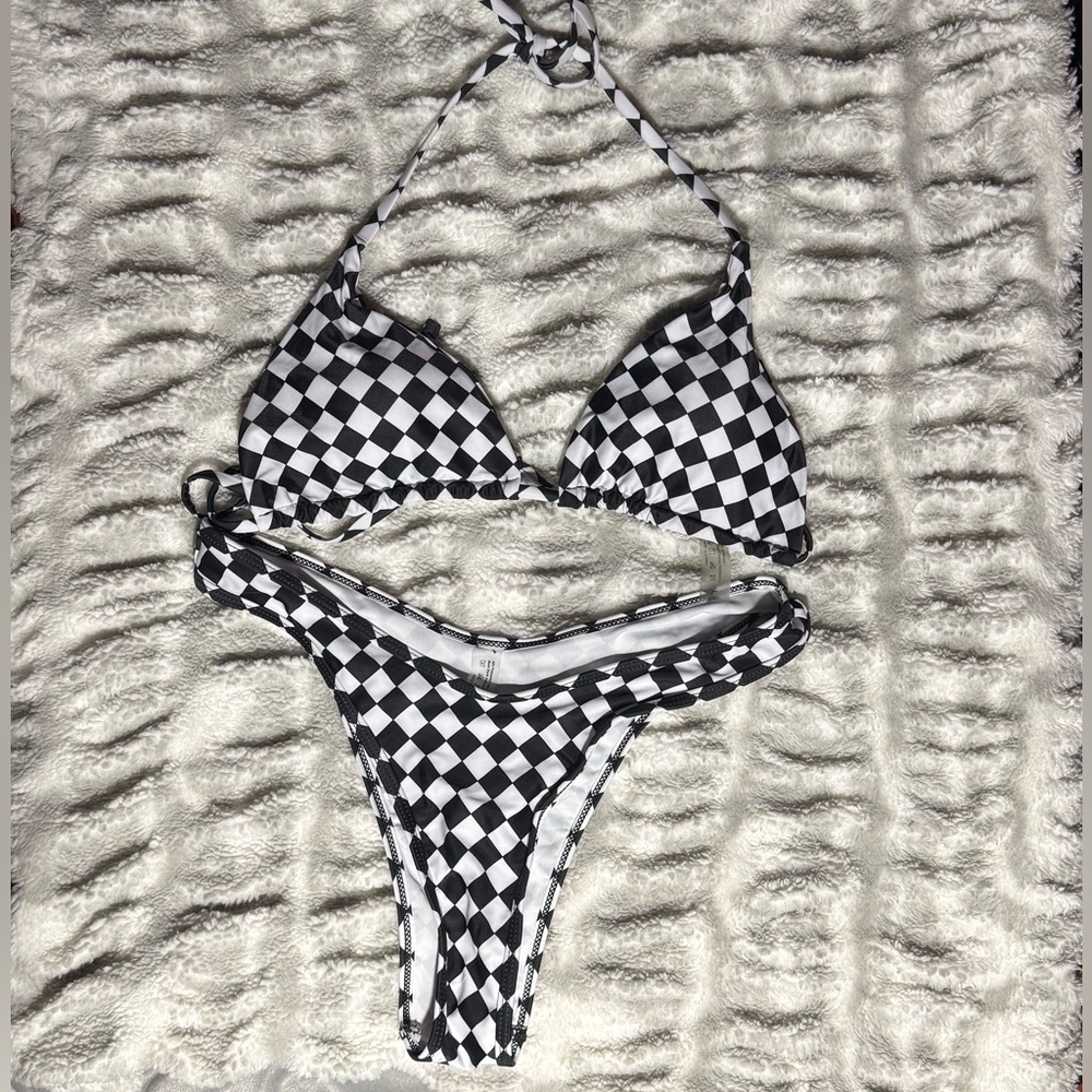 SHEIN Black and White Checkered Bikini